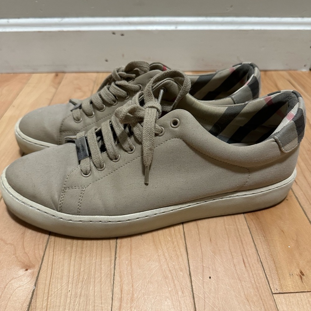 Burberry women’s sneakers